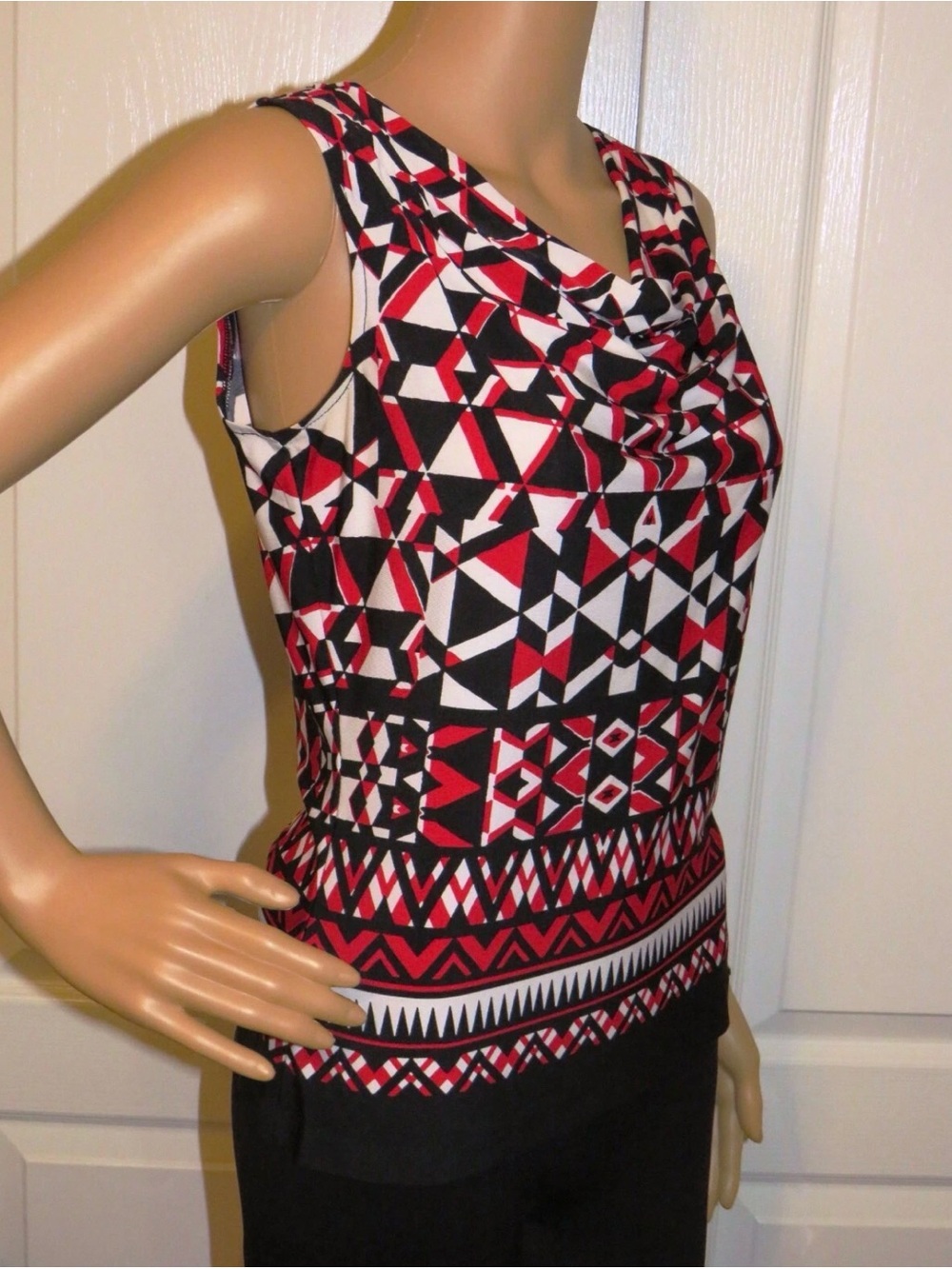 Women's XS Calvin Klein Sleeveless
Cowl/Drape Neck Blouse Top